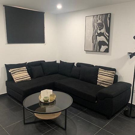אורנג'סטאד Paradiso Apartments - 1 Bdr מראה חיצוני תמונה